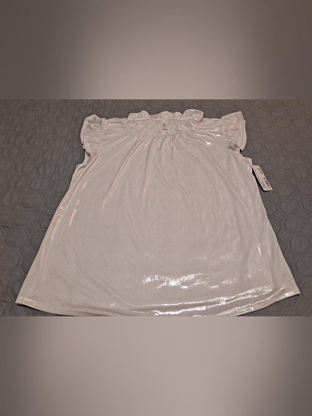 Hesed Shimmery White Ruffle Sleeve Top Sz S